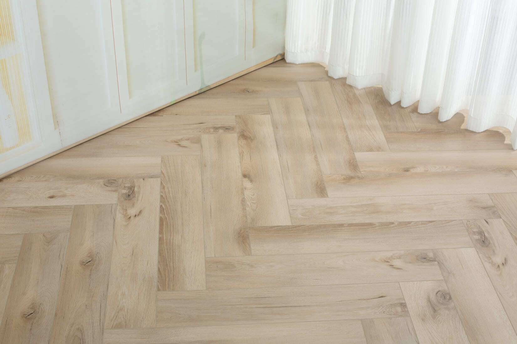 Плитка SPC "OneFloor" 3009 А,В  ЁЛКА (640*128*4 мм) — купить в Орске