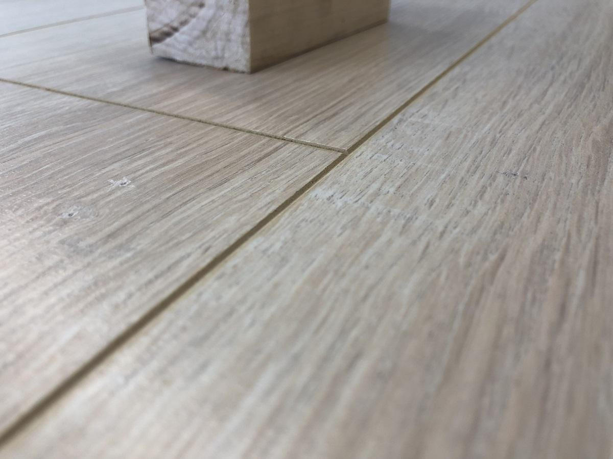 Ламинат "SunFloor" 8/32 4V Дуб Самоа 33 (1380*193*8 мм) — купить в Орске