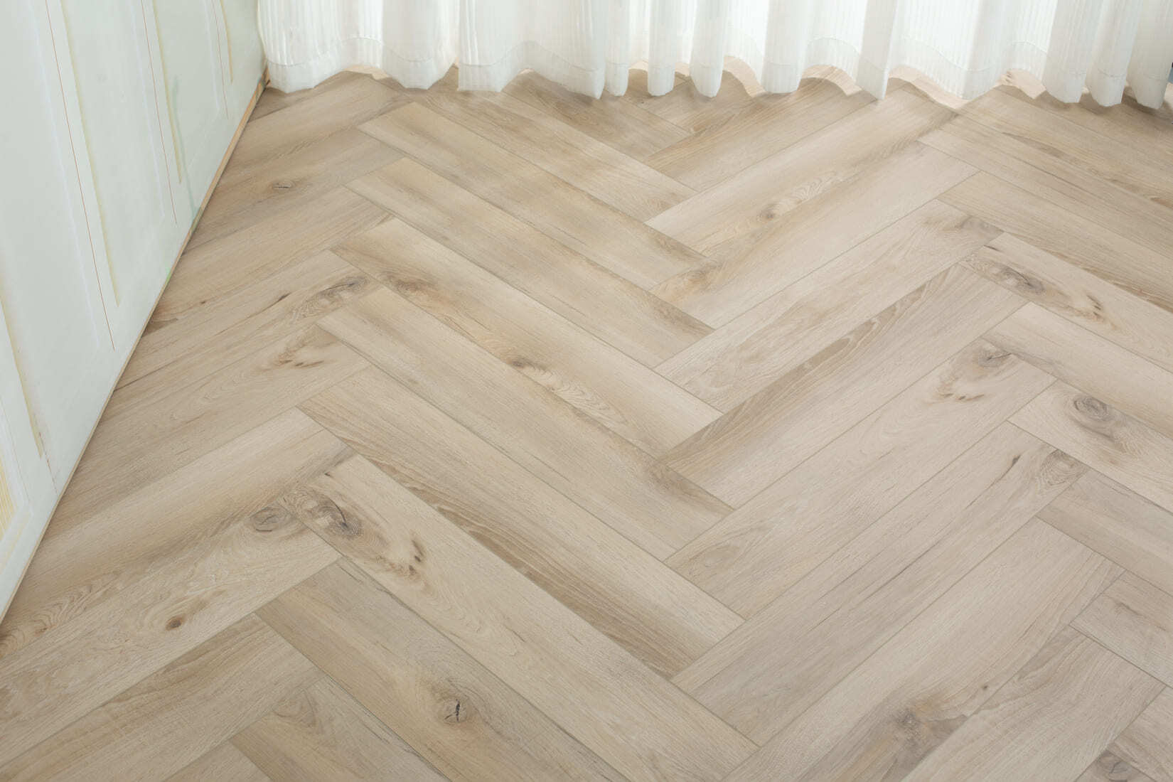 Плитка SPC "OneFloor" 3009 А,В  ЁЛКА (640*128*4 мм) — купить в Орске