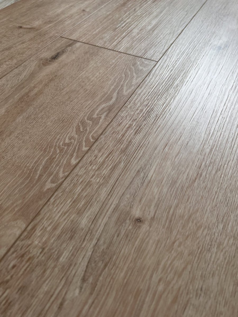 SPC ламинат "OneFloor" ЕСО 5062 (4V фаска) (1220*184*4 мм) — купить в Орске