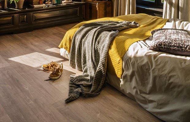 Линолеум бытовой "IVC" Golf Satin Oak 561 (4м) — купить в Орске