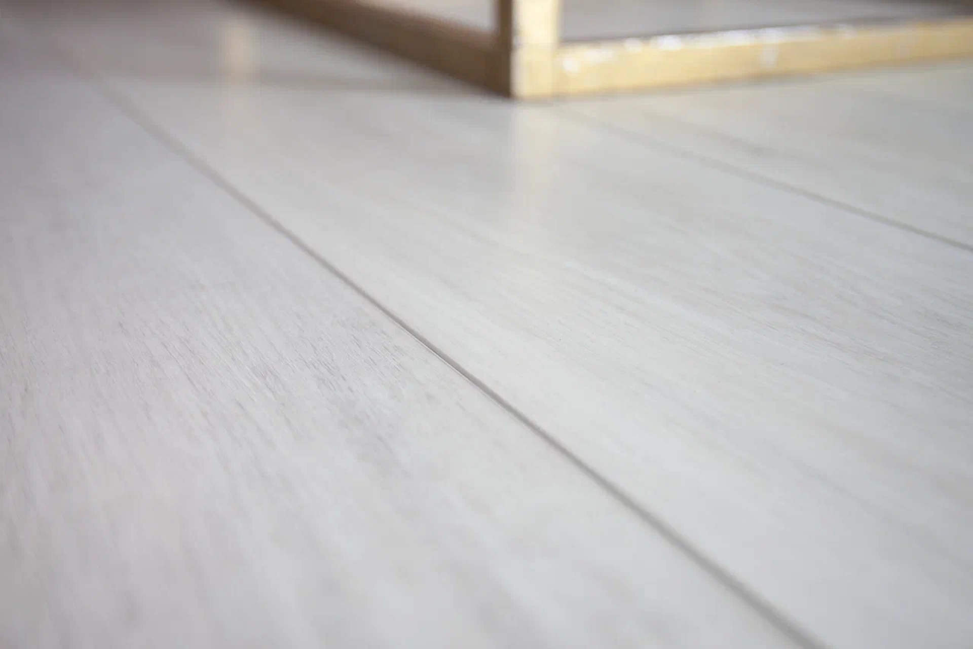 SPC ламинат «Damy Floor» Дуб Альпийский (1220*180*4 мм) — купить в Орске