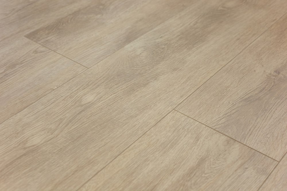 Плитка каменно-полимерная "Art Tile" Граб Емар (1220*199*9 мм) — купить в Орске