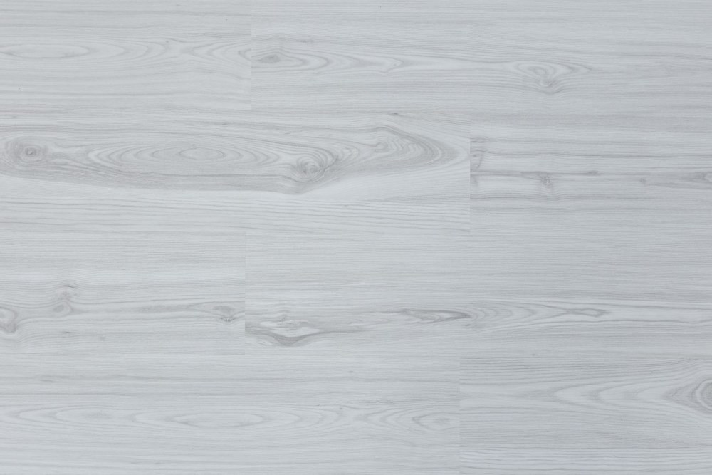 Кварцвиниловая плитка "Art Tile" Ясень Норд (900*150*3,5 мм) — купить в Орске