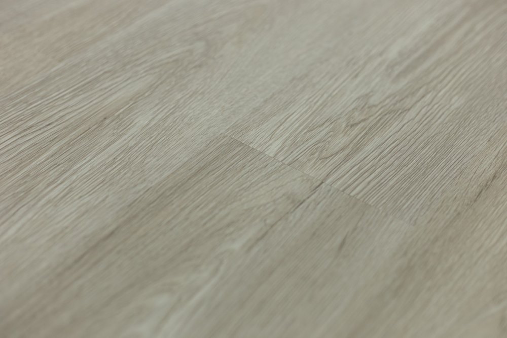 Замковая ПВХ плитка "Art Tile" Дуб Британь (920*150*4 мм) — купить в Орске