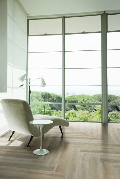 Кварцвиниловая плитка "LG" Орешник классический (1200*180*2 мм) — купить в Орске