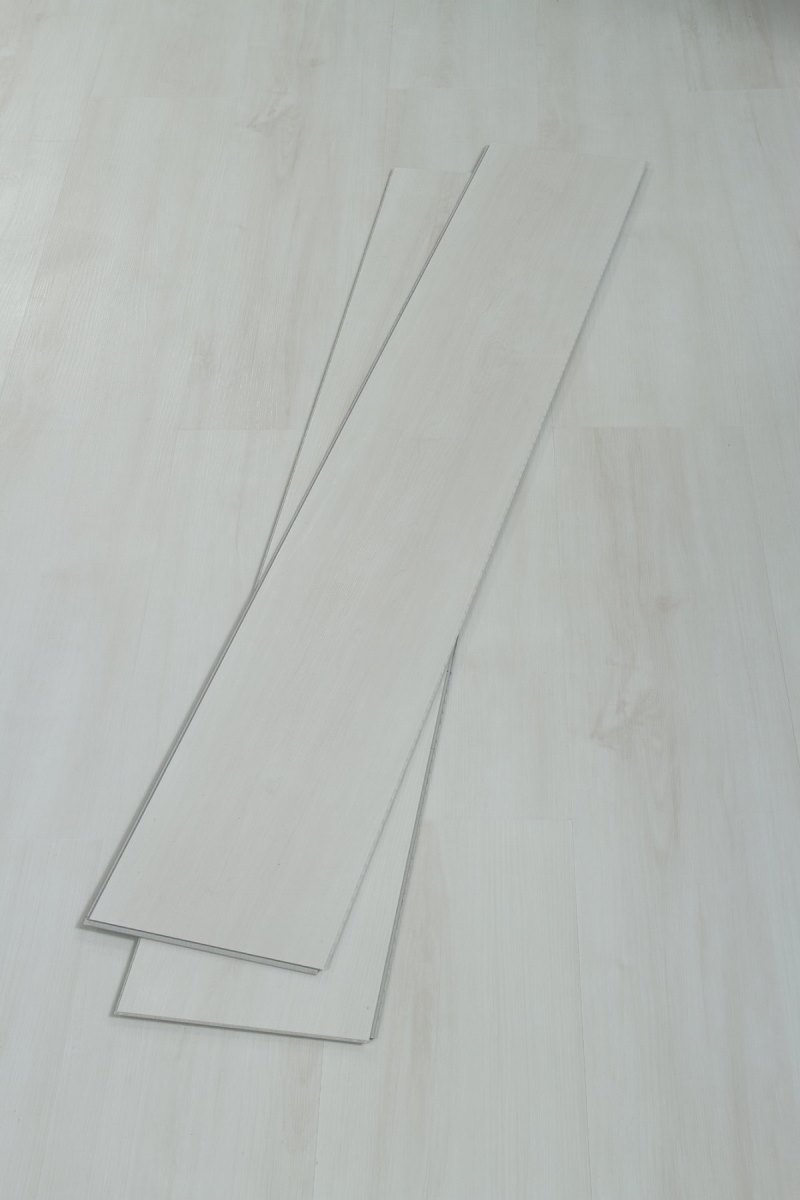 SPC ламинат "OneFloor" ЕСО 8055 (1220*184*4 мм) — купить в Орске