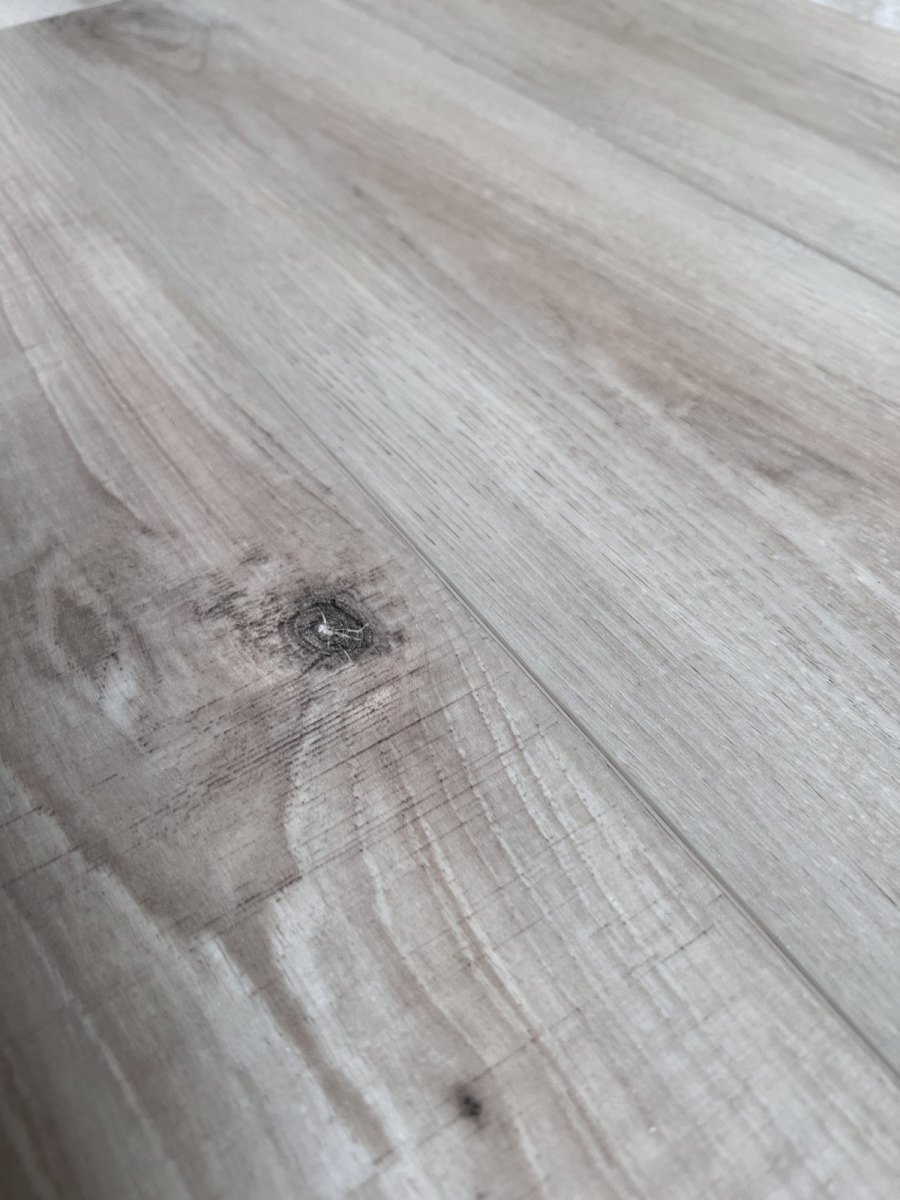 SPC ламинат "OneFloor" ЕСО 5021 (4V фаска) (1220*184*4 мм) — купить в Орске