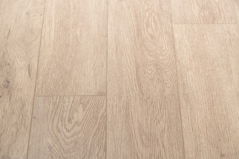 Виниловый ламинат "Bonkeel" Style Дуб Гарднер (1200*125*4 мм) — купить в Орске