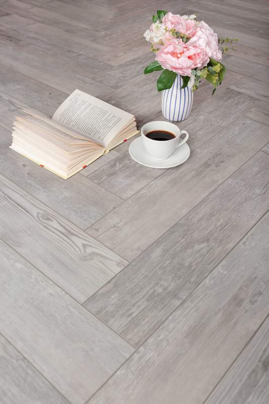 Замковая ПВХ плитка "Aberhof" Carmelita 1687 (615*123*5 мм) — купить в Орске