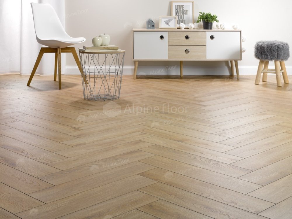Ламинат "Homflor" Herringbone 12 BR Praline (644*143*12 мм) — купить в Орске