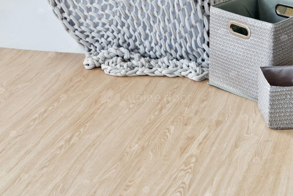 Виниловый ламинат "Alpine Floor" Classic Light MC Ясень Макао (1220*183*3,5 мм) — купить в Орске
